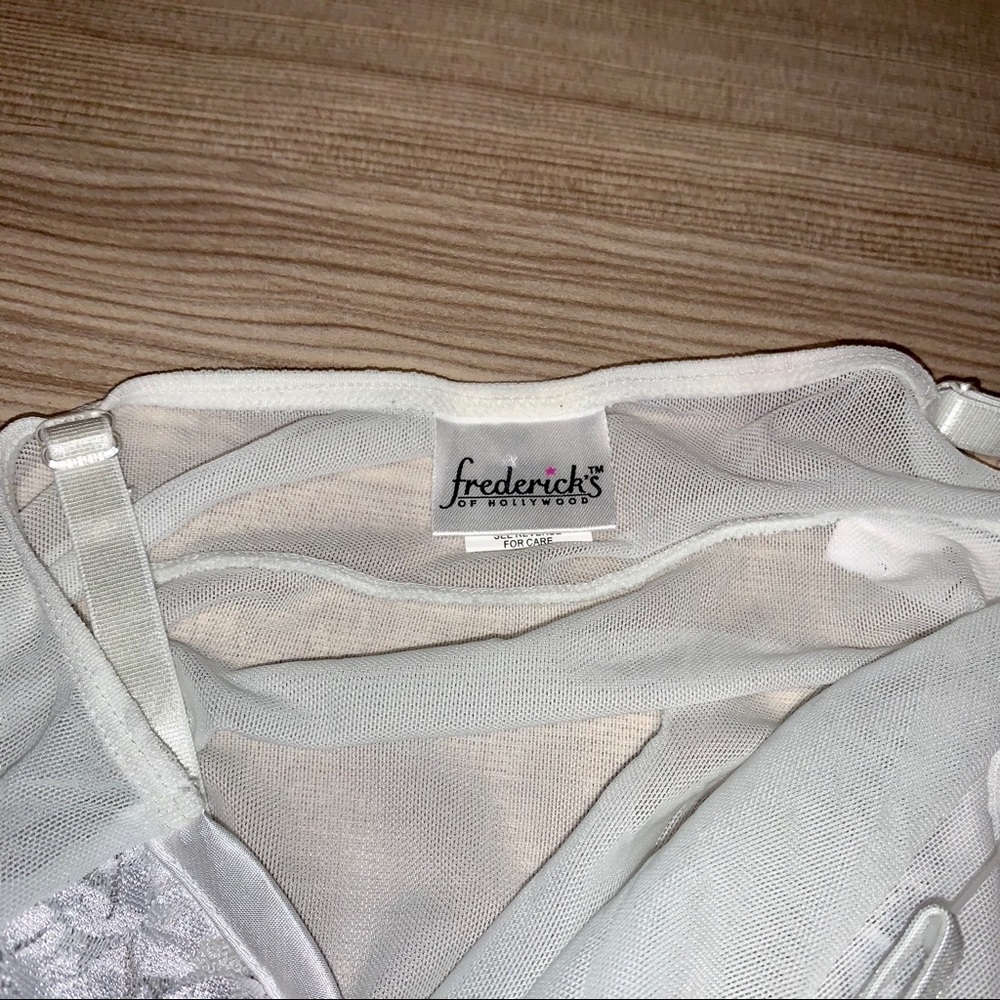 Fredrick’s of Hollywood lingerie set - Picture 4 of 5